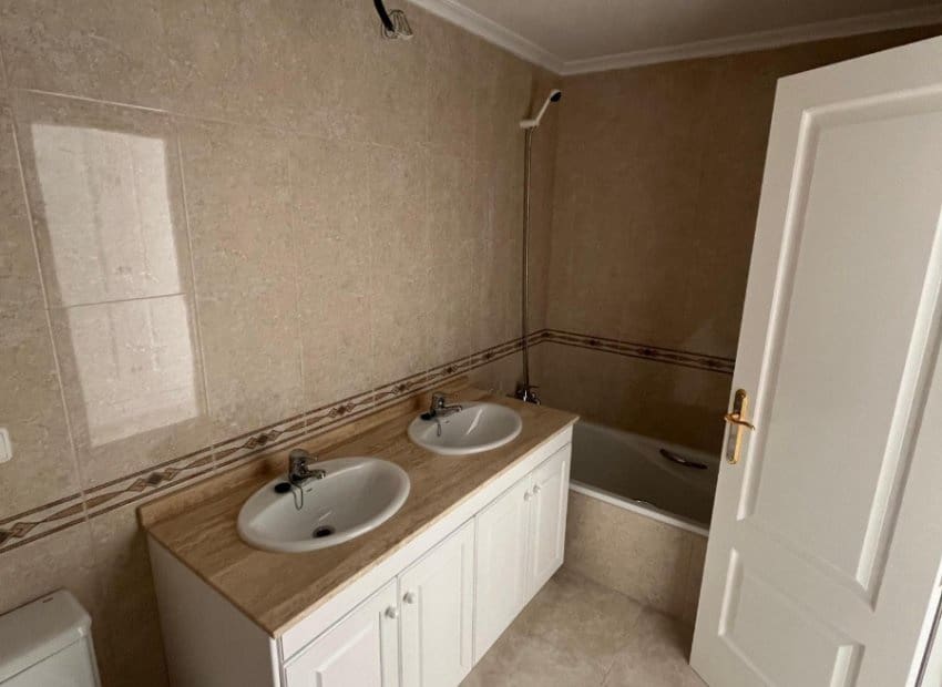 2 Zimmer Apartment zu verkaufen in Campoamor mit Pool Garage - 238.000 € (Ref: 9372421)