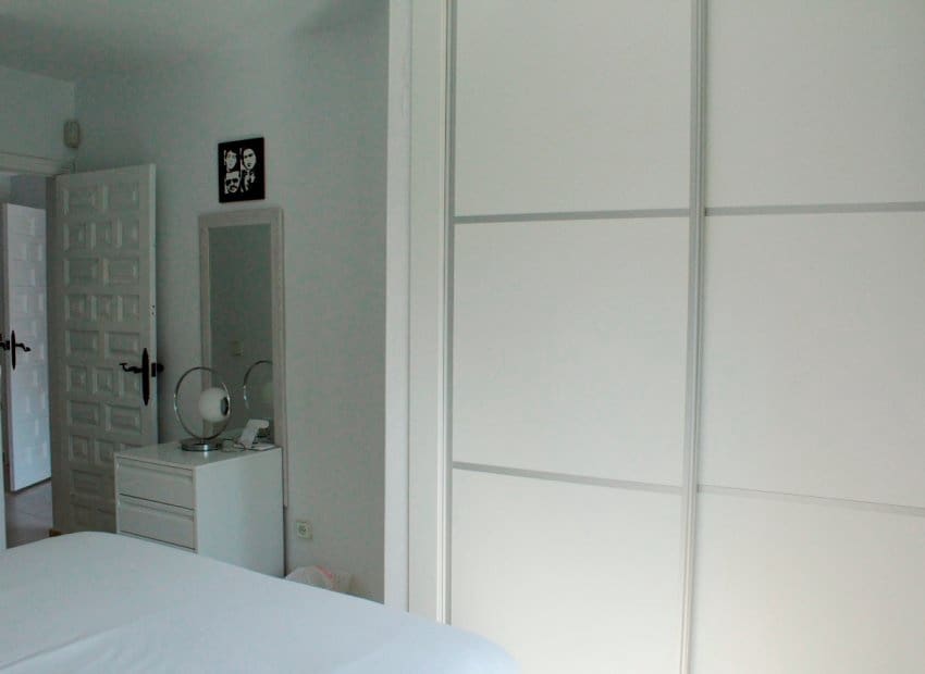 3 quarto Moradia para venda em Villamartin com piscina garagem - 329 990 € (Ref: 9372424)