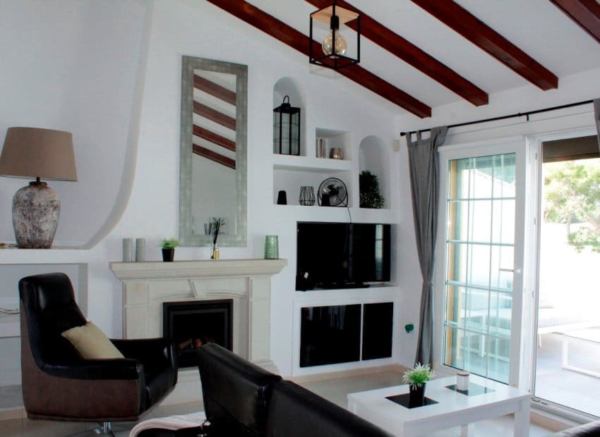 3 quarto Moradia para venda em Villamartin com piscina garagem - 329 990 € (Ref: 9372424)