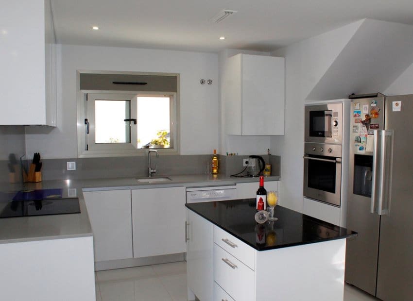 3 Zimmer Villa zu verkaufen in San Miguel de Salinas mit Pool Garage - 429.000 € (Ref: 9372435)