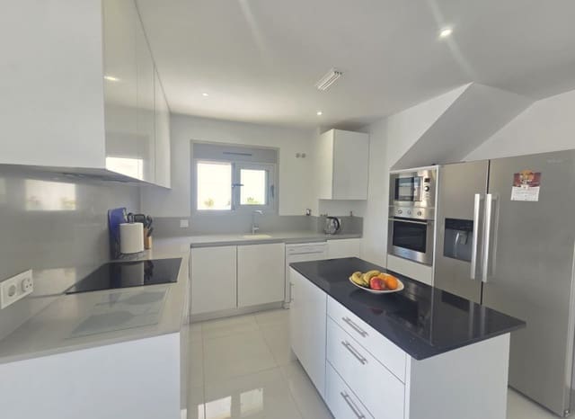 3 sovrum Villa till salu i San Miguel de Salinas med pool garage - 429 000 € (Ref: 9372435)