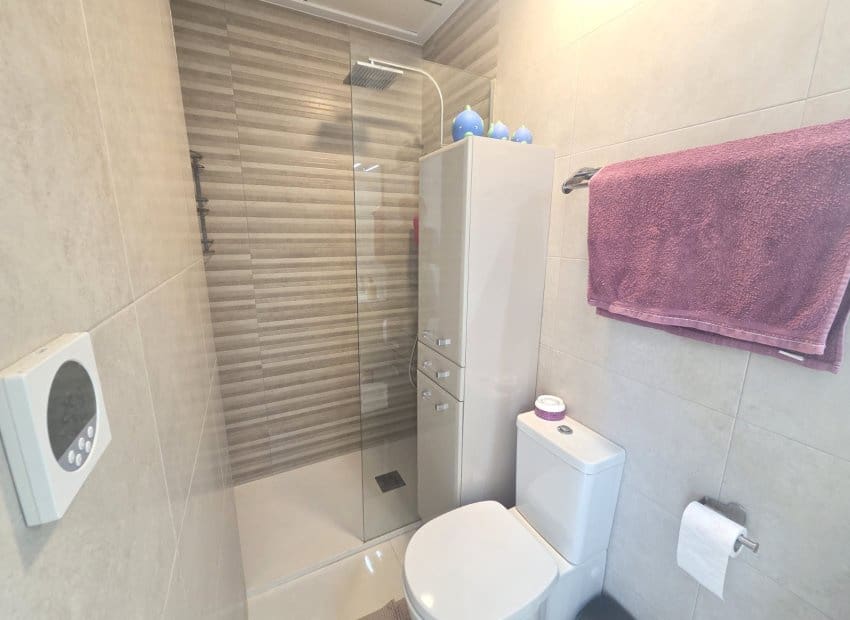 3 bedroom Villa for sale in San Miguel de Salinas with pool garage - € 429,000 (Ref: 9372435)