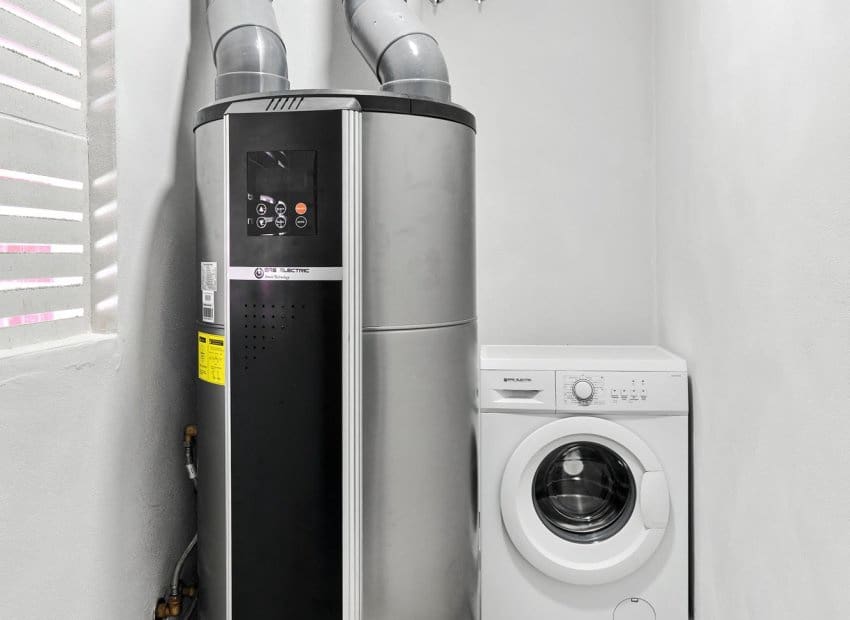 2 sypialnia Apartament na sprzedaż w Torrevieja z basenem - 360 000 € (Ref: 9372509)