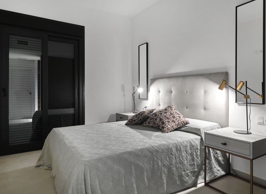 2 sypialnia Apartament na sprzedaż w Torrevieja z basenem - 380 000 € (Ref: 9372511)