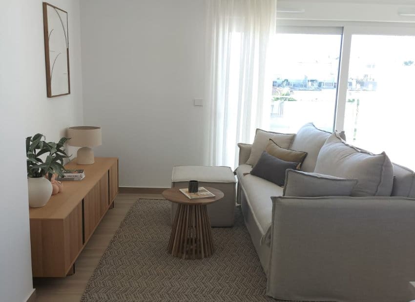 3 Zimmer Apartment zu verkaufen in Orihuela Costa mit Pool - 299.900 € (Ref: 9372541)