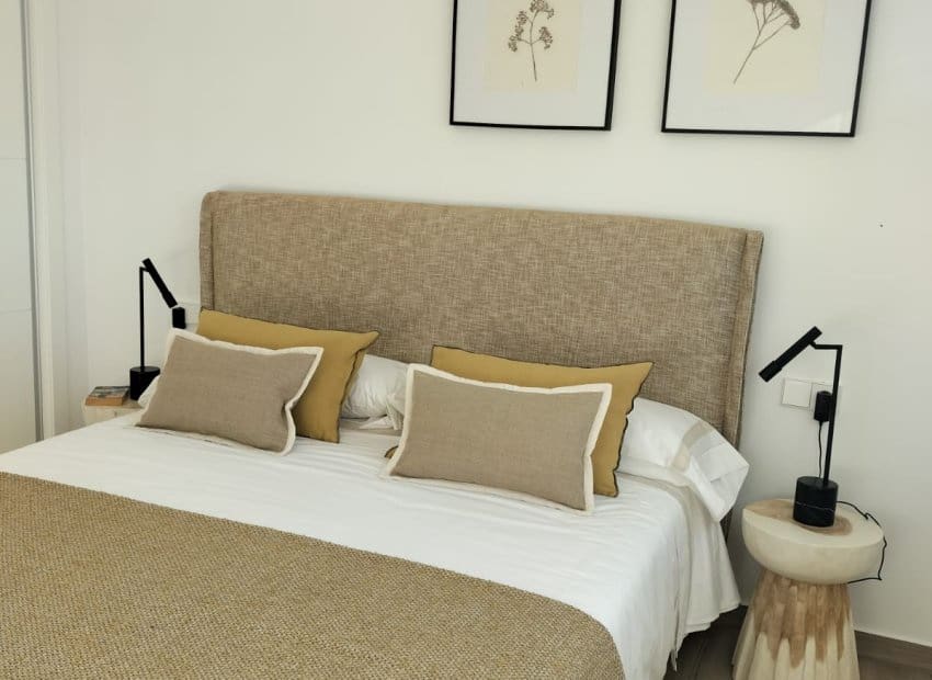 3 Zimmer Apartment zu verkaufen in Orihuela Costa mit Pool - 299.900 € (Ref: 9372541)