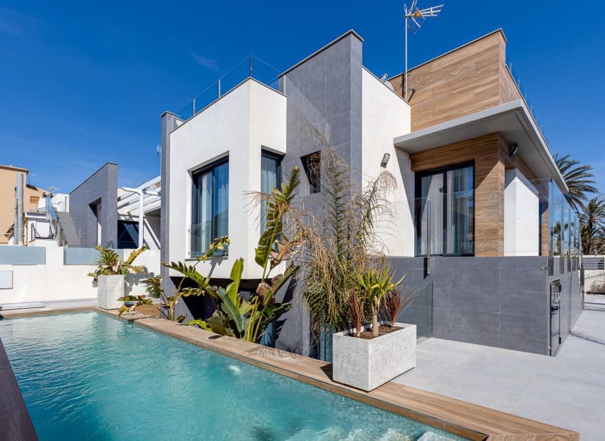 4 soverom Villa til salgs i La Mata - € 940 000 (Ref: 9372544)