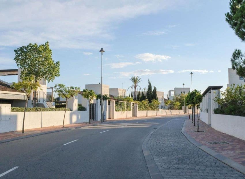 4 soveværelse Villa til salg i Avileses - € 375.000 (Ref: 9372572)