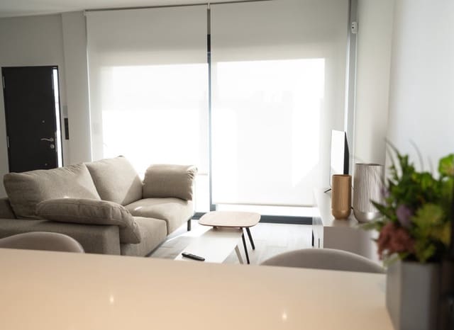 3 slaapkamer Huis te koop in Aguas Nuevas, Torrevieja met zwembad - € 355.000 (Ref: 9372577)