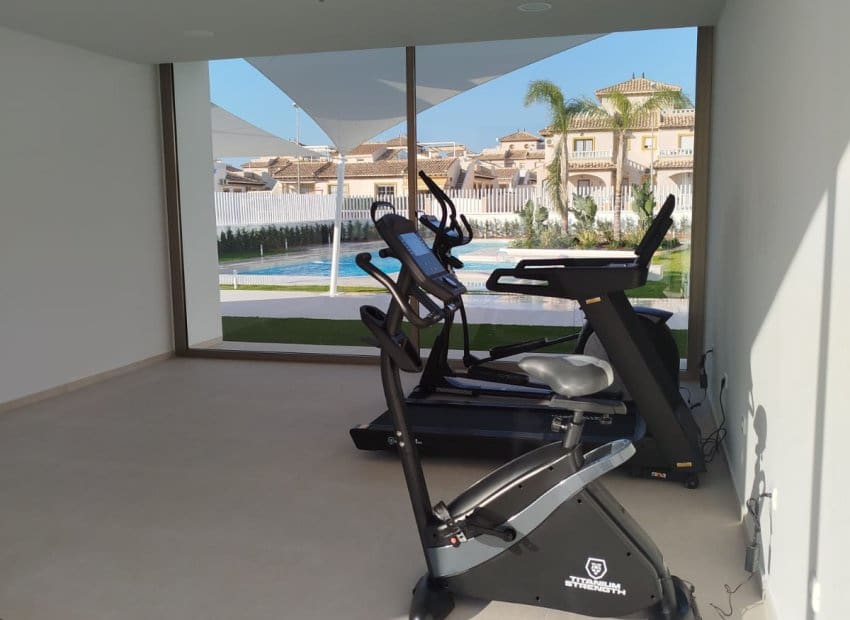 3 bedroom Apartment for sale in Cabo Roig with pool - € 369,000 (Ref: 9372626)