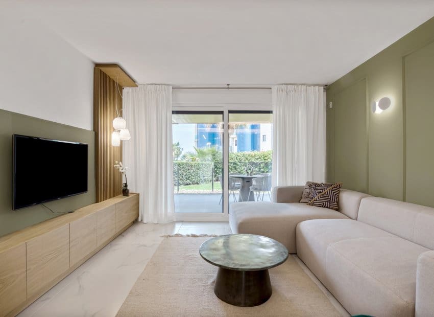 3 Zimmer Apartment zu verkaufen in Torrevieja mit Pool - 364.000 € (Ref: 9372630)