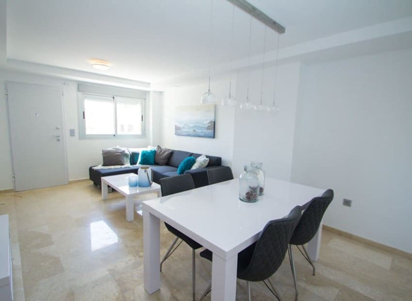 2 soveværelse Penthouse til salg i Orihuela Costa med swimmingpool - € 295.000 (Ref: 9372666)