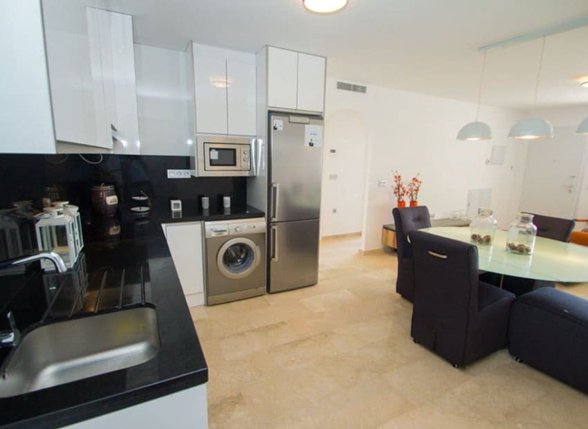 2 soveværelse Penthouse til salg i Orihuela Costa med swimmingpool - € 295.000 (Ref: 9372666)