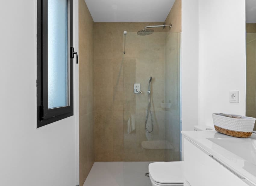 2 bedroom Apartment for sale in Islas Menores with pool - € 325,000 (Ref: 9372694)