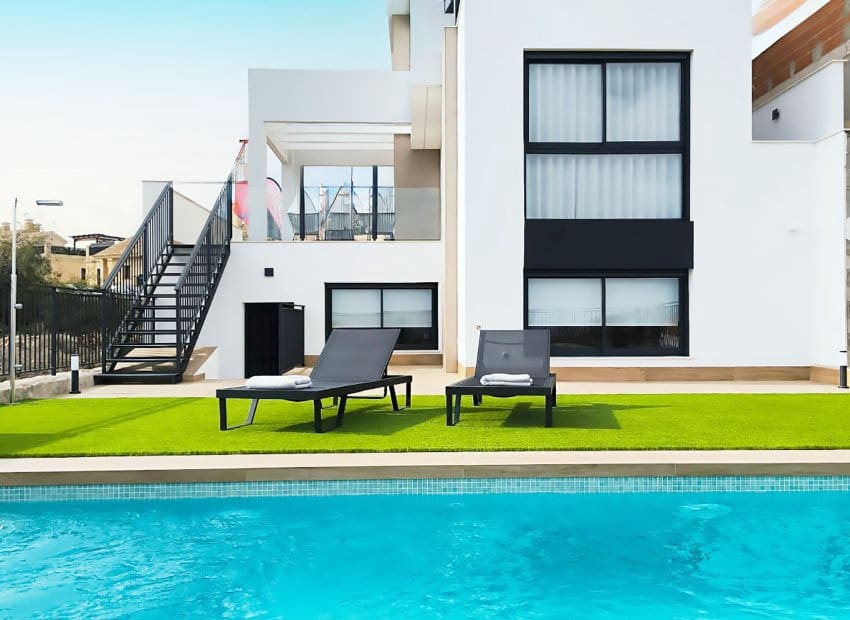 3 bedroom Villa for sale in Algorfa - € 495,000 (Ref: 9372723)