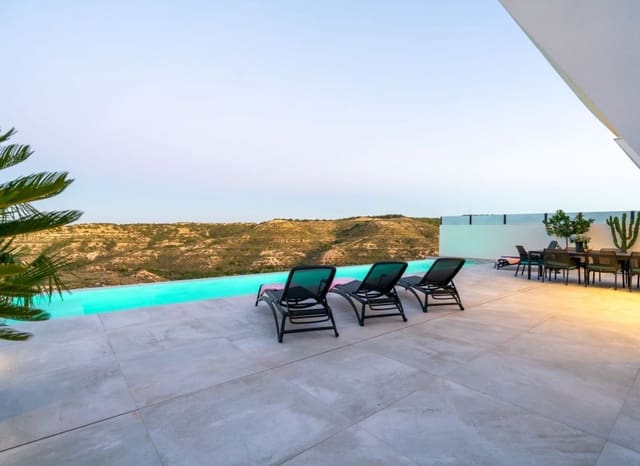 3 bedroom Villa for sale in Ciudad Quesada, Rojales - € 995,000 (Ref: 9372755)