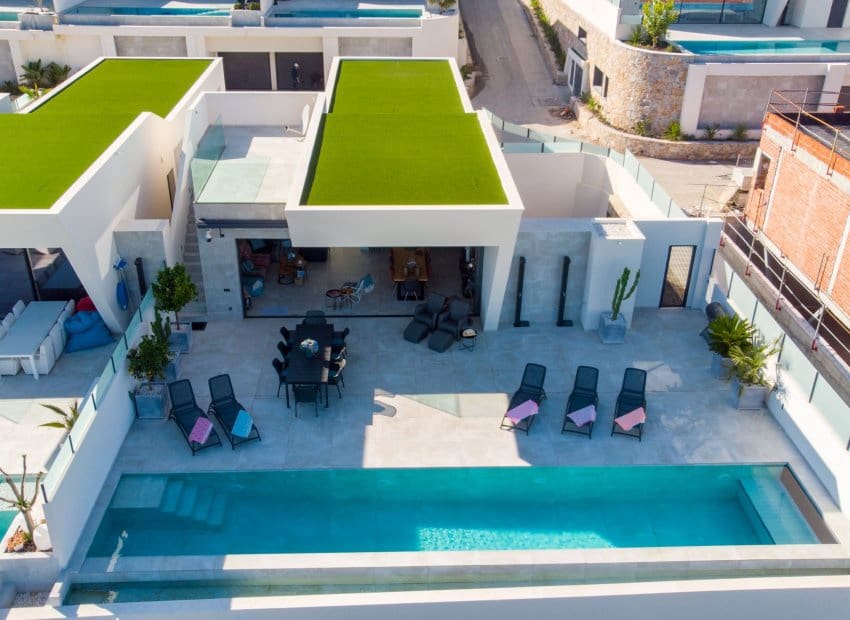 3 bedroom Villa for sale in Rojales - € 995,000 (Ref: 9372755)