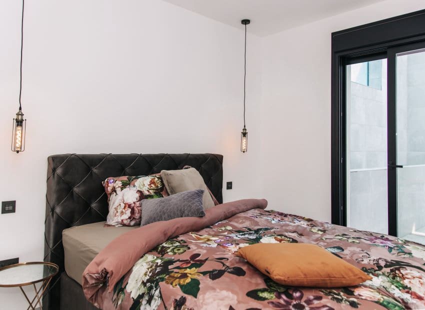 3 bedroom Villa for sale in Rojales - € 995,000 (Ref: 9372755)