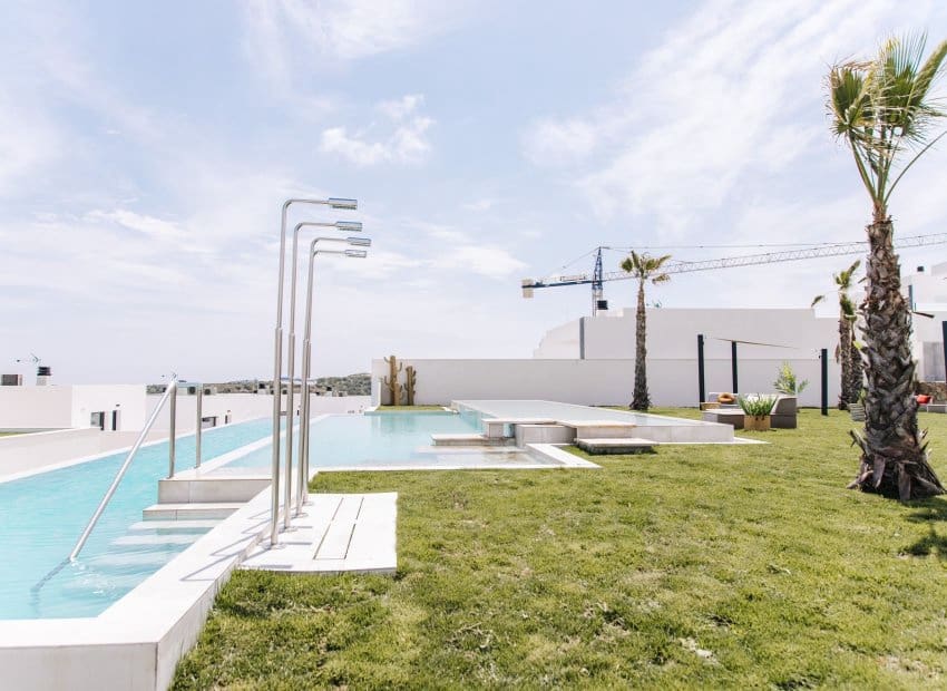 2 soveværelse Lejlighed til salg i Ciudad Quesada med swimmingpool - € 475.000 (Ref: 9372790)