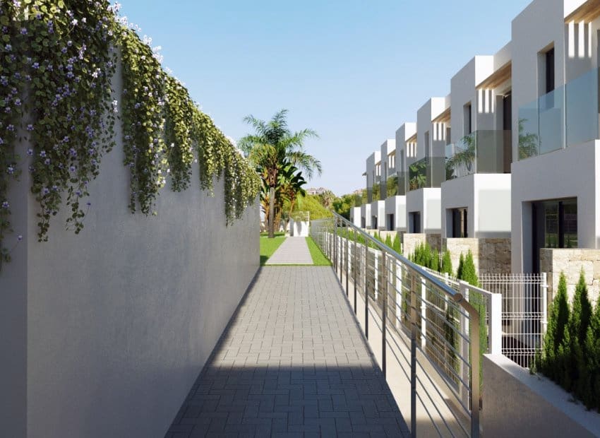 Casa de 3 habitaciones en Finestrat en venta con piscina - 495.000 € (Ref: 9389865)