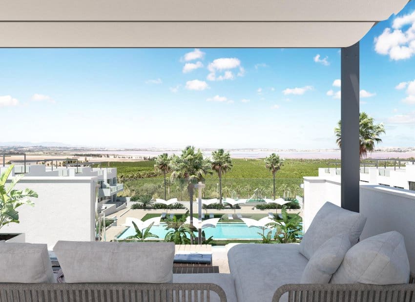 2 slaapkamer Appartement te koop in Torrevieja met zwembad - € 329.900 (Ref: 9389912)