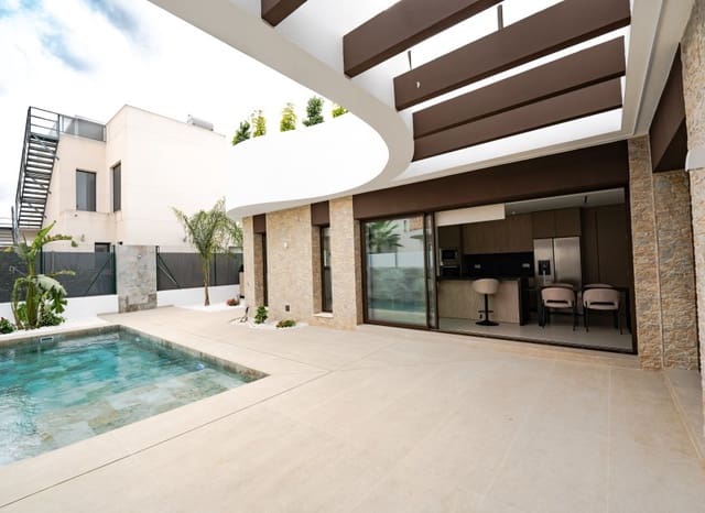 3 bedroom Townhouse for sale in Heredades, Almoradí - € 399,000 (Ref: 9389915)