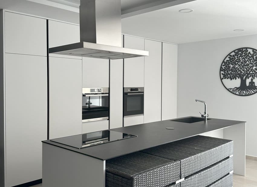 2 bedroom Villa for sale in Pinoso - € 255,000 (Ref: 9394004)