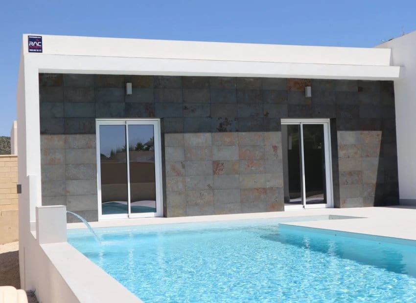 3 bedroom Villa for sale in La Romana - € 345,000 (Ref: 9394012)