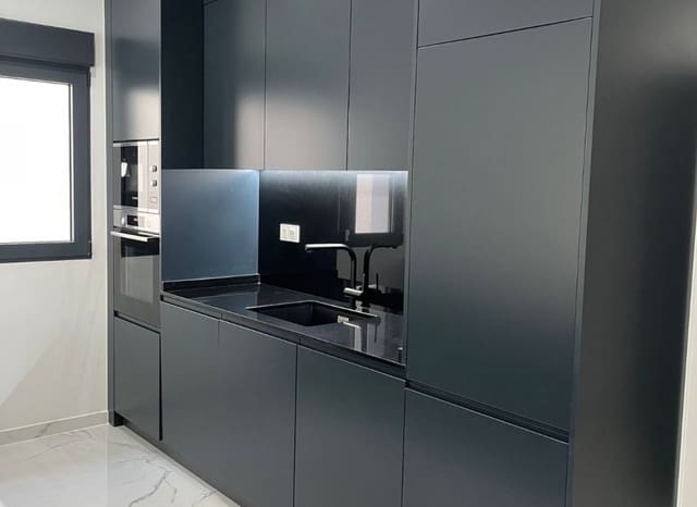 3 Zimmer Villa zu verkaufen in La Romana - 360.000 € (Ref: 9394012)