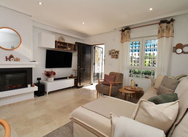 2 Zimmer Haus zu verkaufen in Villamartin, Orihuela mit Pool - 244.990 € (Ref: 9452363)