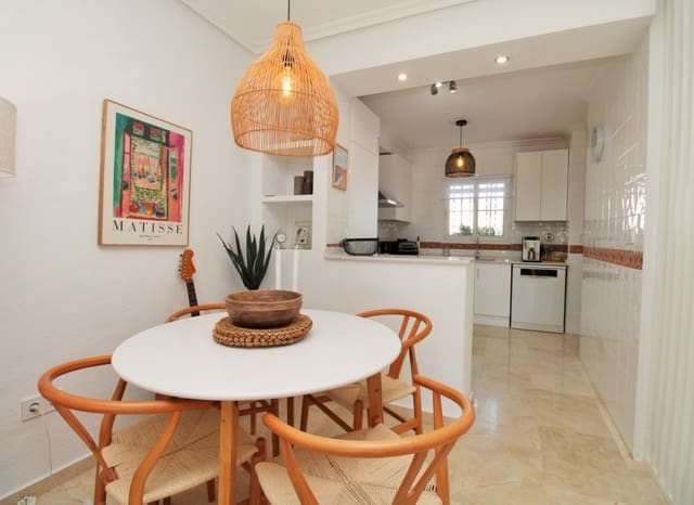 2 Zimmer Haus zu verkaufen in Villamartin, Orihuela mit Pool - 244.990 € (Ref: 9452363)