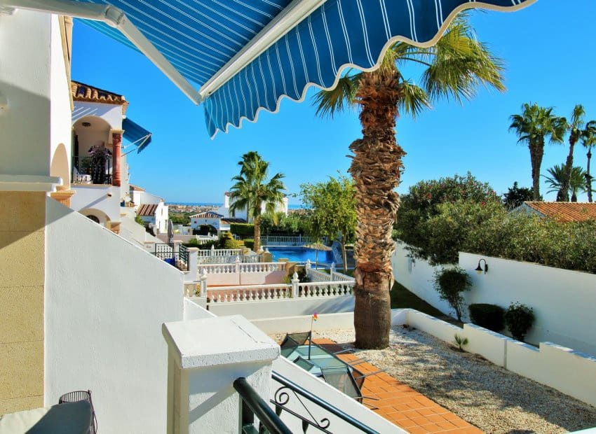 2 Zimmer Haus zu verkaufen in Villamartin mit Pool - 244.990 € (Ref: 9452363)