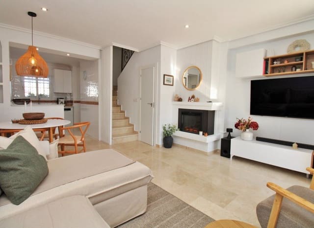 2 Zimmer Haus zu verkaufen in Villamartin, Orihuela mit Pool - 244.990 € (Ref: 9452363)