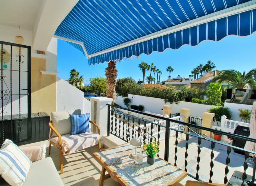 2 Zimmer Haus zu verkaufen in Villamartin mit Pool - 244.990 € (Ref: 9452363)