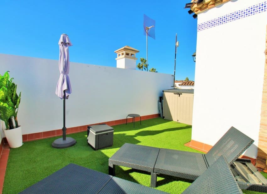 2 Zimmer Haus zu verkaufen in Villamartin mit Pool - 244.990 € (Ref: 9452363)