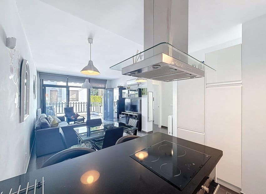 2 bedroom Villa for sale in Orihuela Costa with pool - € 239,995 (Ref: 9462760)