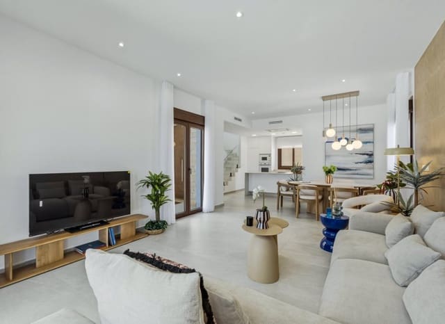3 soverom Villa til salgs i Vistabella, Orihuela med svømmebasseng - € 649 000 (Ref: 9491327)