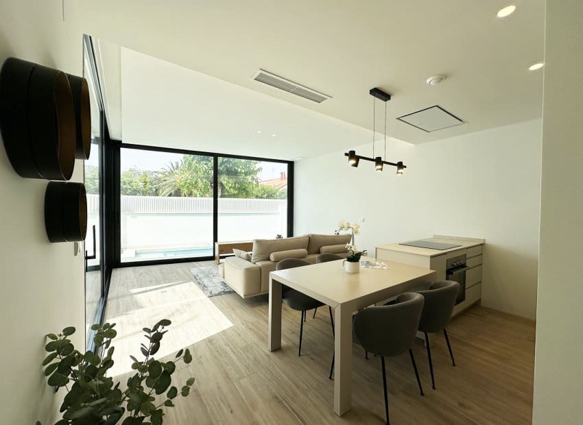 3 bedroom Villa for sale in Torre de la Horadada - € 599,900 (Ref: 9491341)