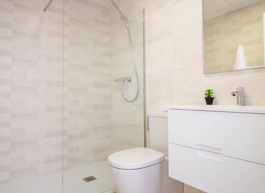 2 bedroom Apartment for sale in Vistabella with pool - € 299,900 (Ref: 9491344)