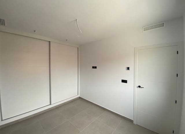 3 soveværelse Villa til salg i Las Lomas de Rame - Bahía Bella, Los Alcázares - € 419.900 (Ref: 9491359)