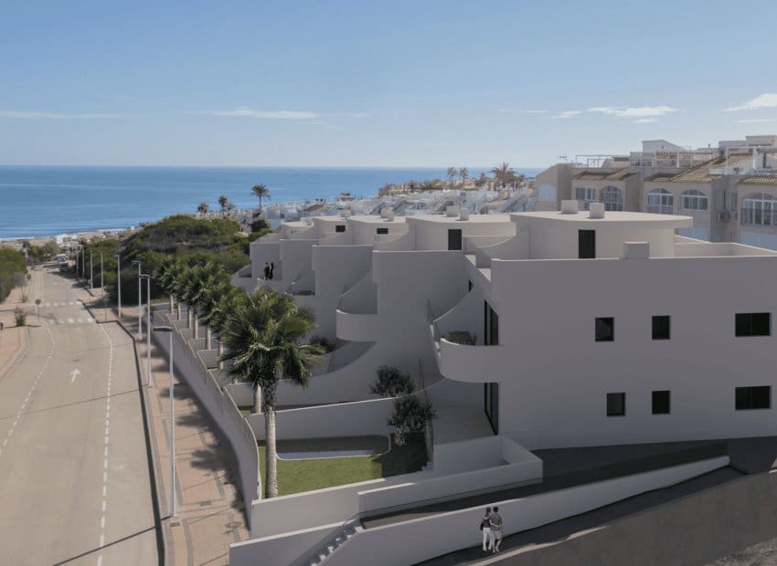 2 slaapkamer Appartement te koop in Torrevieja met zwembad - € 550.000 (Ref: 9491383)