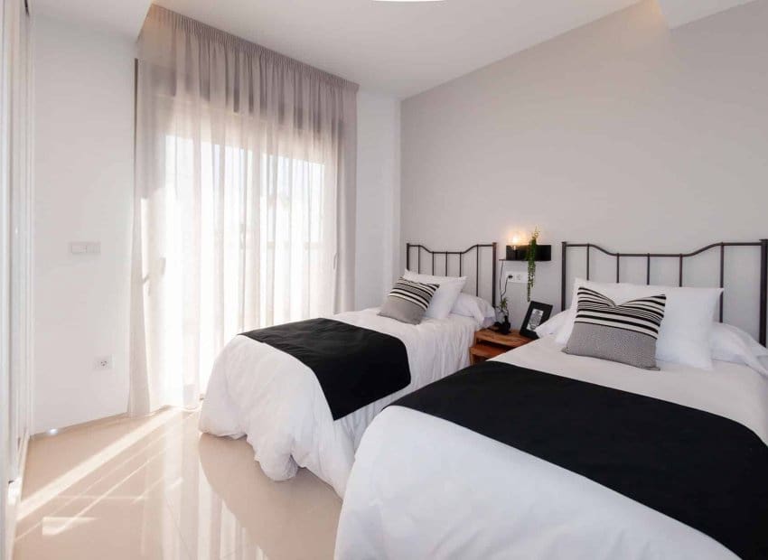 3 Zimmer Villa zu verkaufen in Los Alcazares mit Pool - 544.841 € (Ref: 9491387)