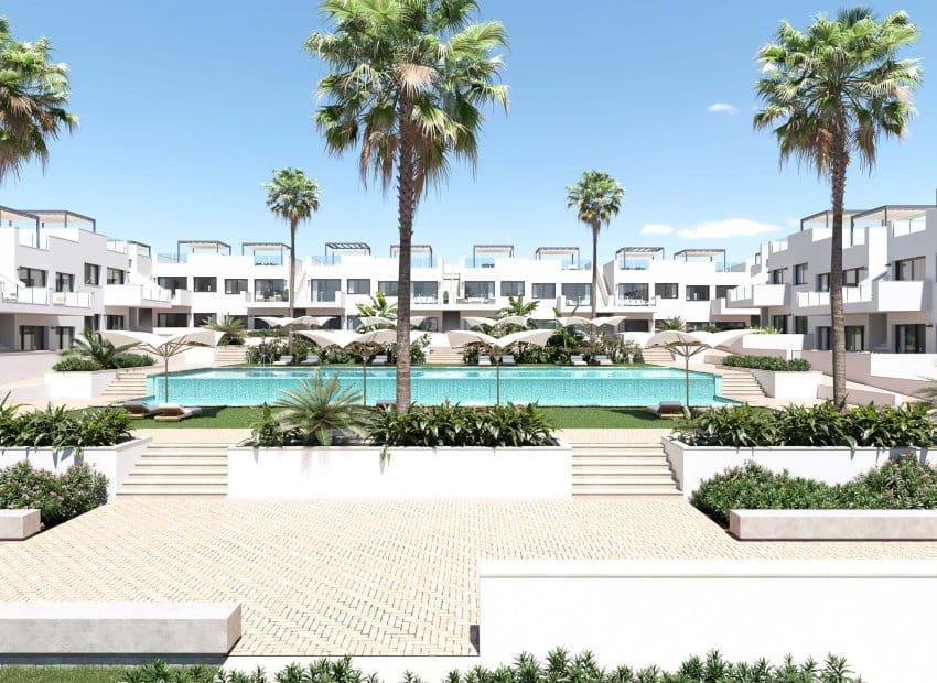 2 soveværelse Lejlighed til salg i Torrevieja med swimmingpool - € 299.900 (Ref: 9491411)