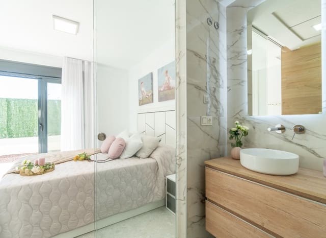 3 sovrum Lägenhet till salu i Los Balcones med pool garage - 330 000 € (Ref: 9491421)