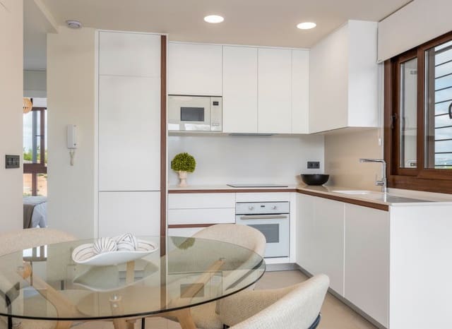 3 slaapkamer Appartement te koop in Los Balcones met zwembad - € 305.000 (Ref: 9491424)