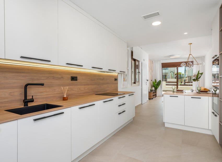 2 bedroom Apartment for sale in Los Balcones with pool - € 275,000 (Ref: 9491425)