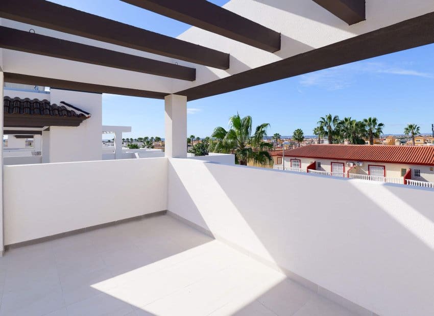3 bedroom Villa for sale in Rojales - € 451,875 (Ref: 9494640)