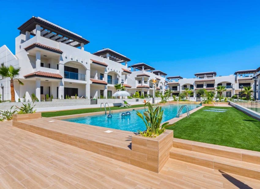 3 bedroom Villa for sale in Rojales - € 451,875 (Ref: 9494640)