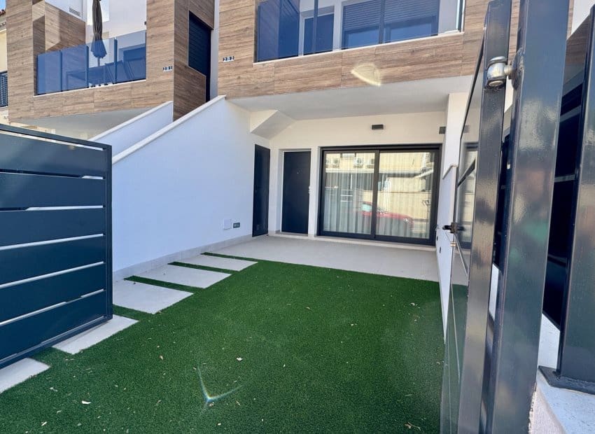 2 makuuhuone Huoneisto myytävänä paikassa San Pedro del Pinatar mukana uima-altaan - 258 900 € (Ref: 9497634)