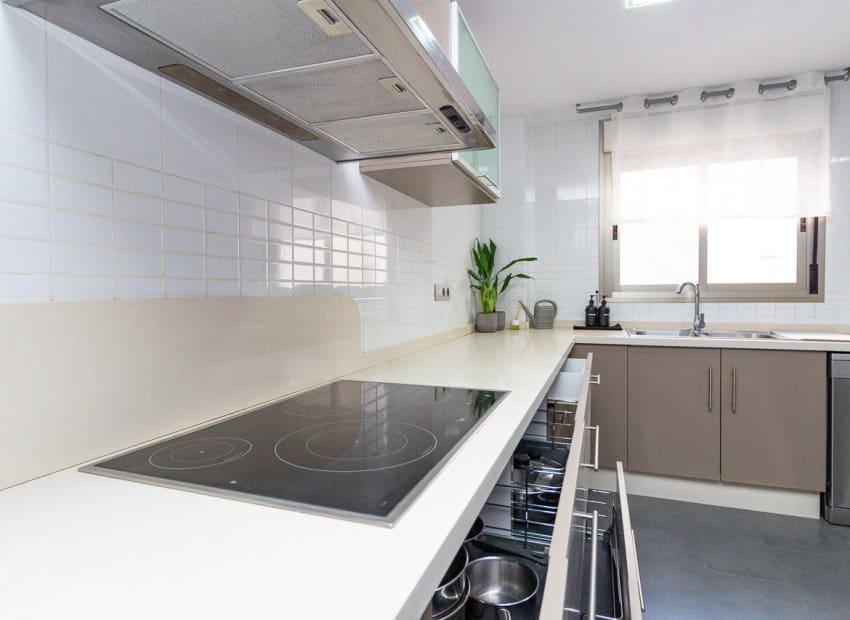 3 quarto Penthouse para venda em Torrevieja com piscina - 395 000 € (Ref: 9497649)